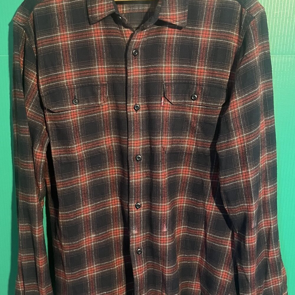 Levi’s Men’s Flannel Shirt LT Large Tall Relaxed Fit Red Black Plaid 100% Cotton